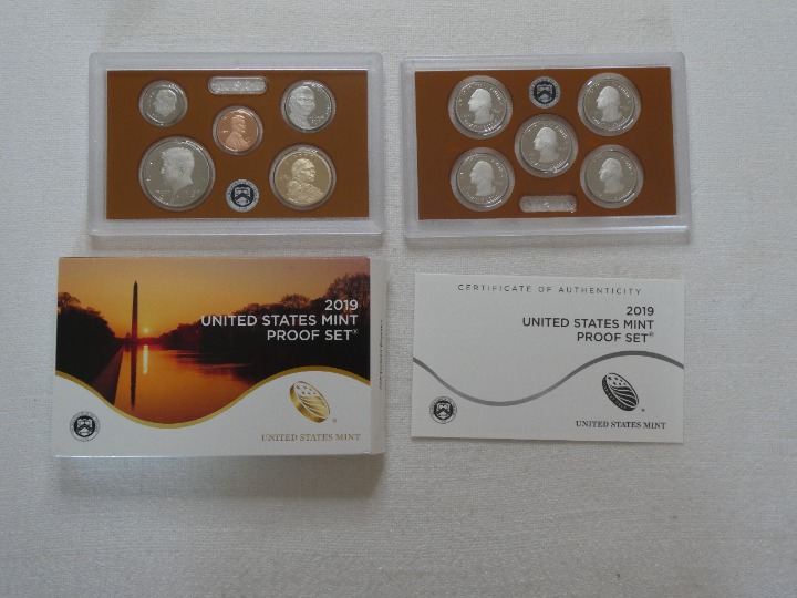2019 U.S Mint Proof Set with COA