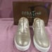NEW Womens Gold Diba True Youth Full Shoes, 6