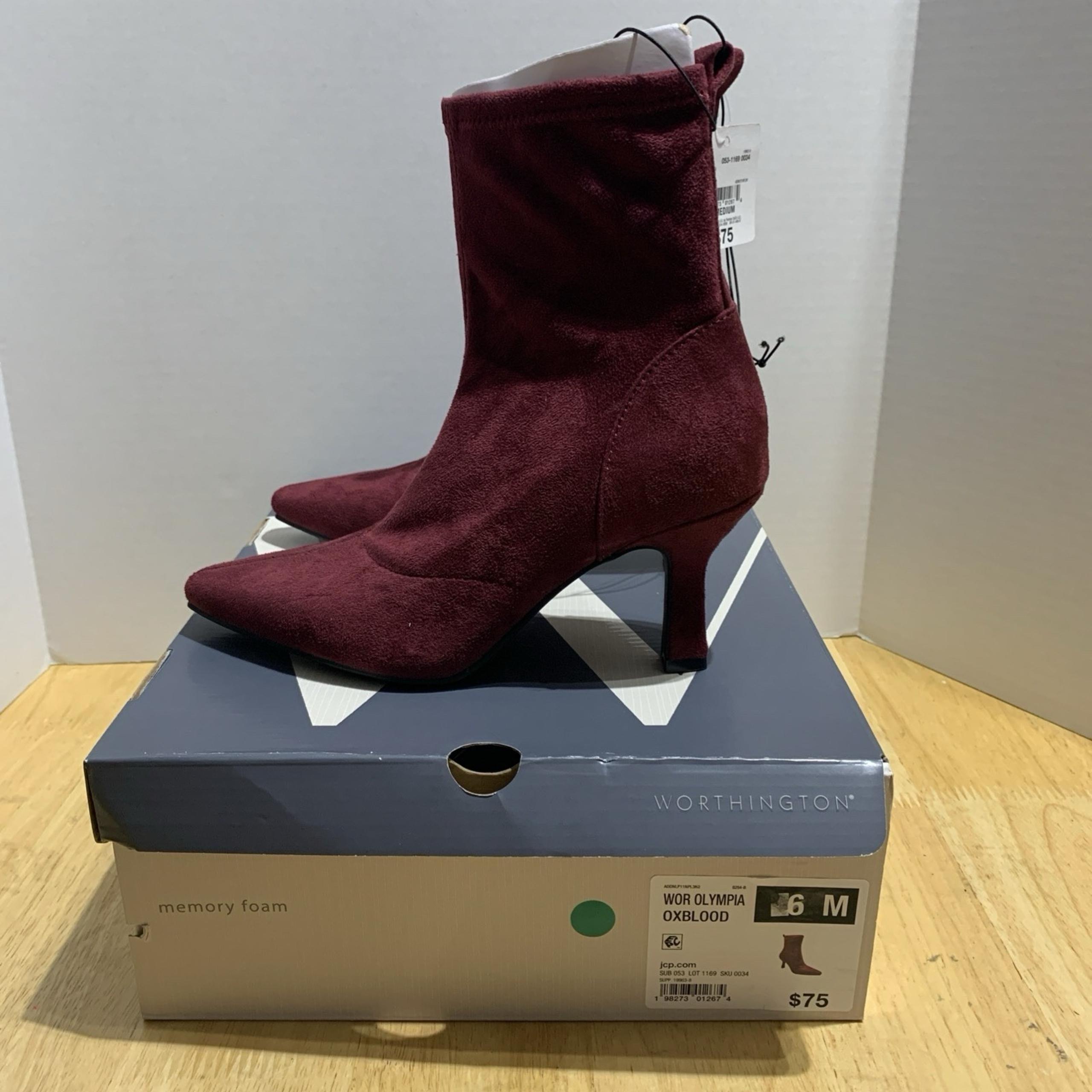 Worthington Olympia Ankle Bootie Womens 6 Burgundy Flared Heel Faux Suede NEW