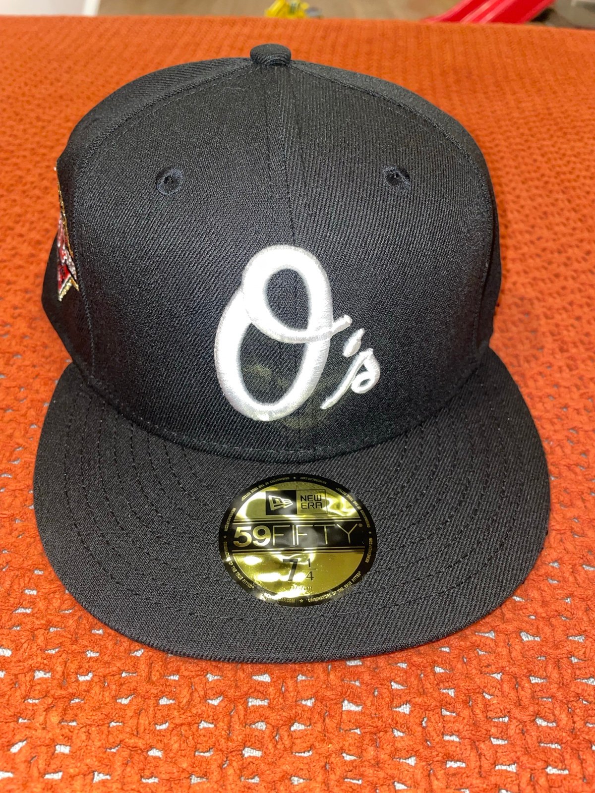 New era fitted hat for men