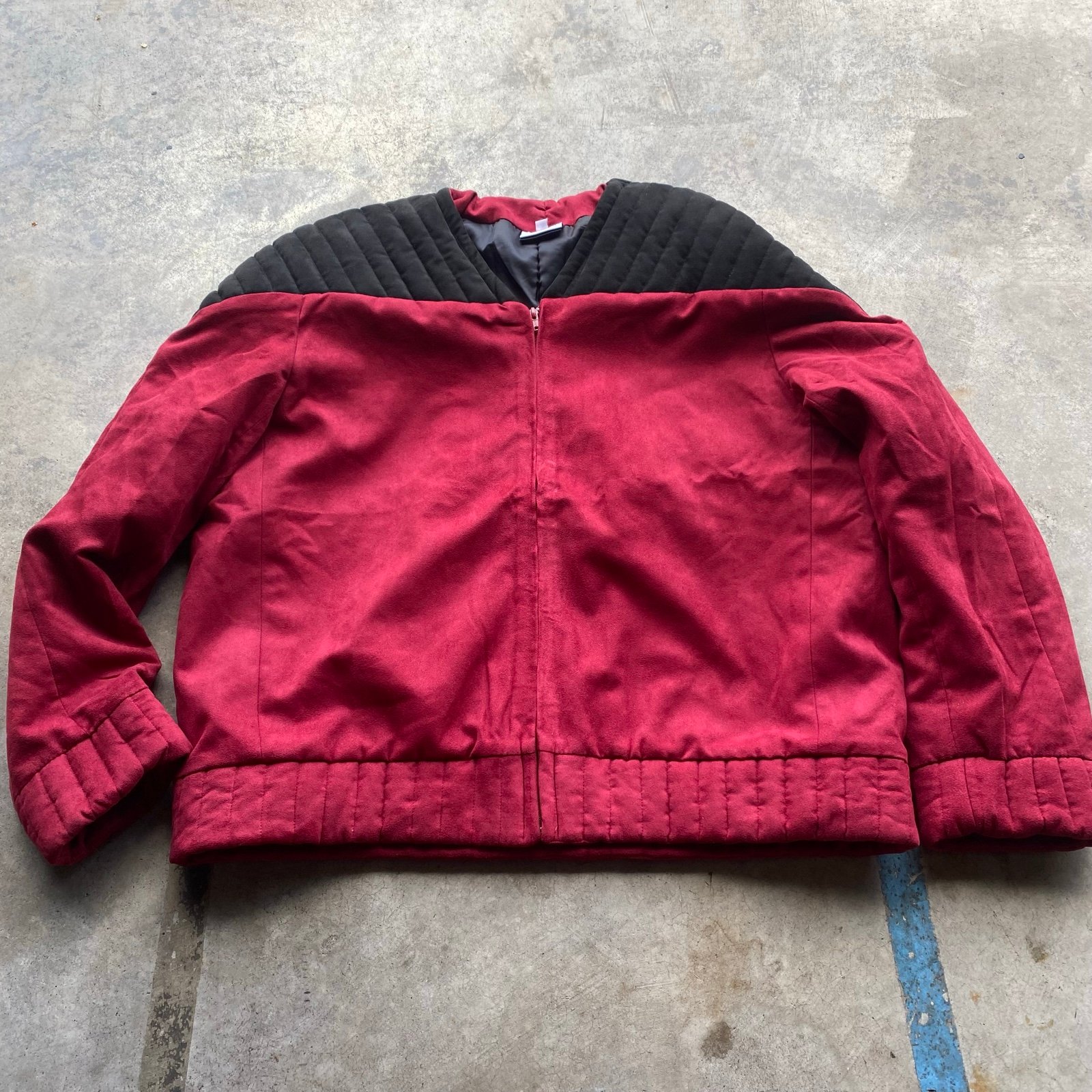 Vintage 2005 Star Trek Anovos Picard’s Command Jacket