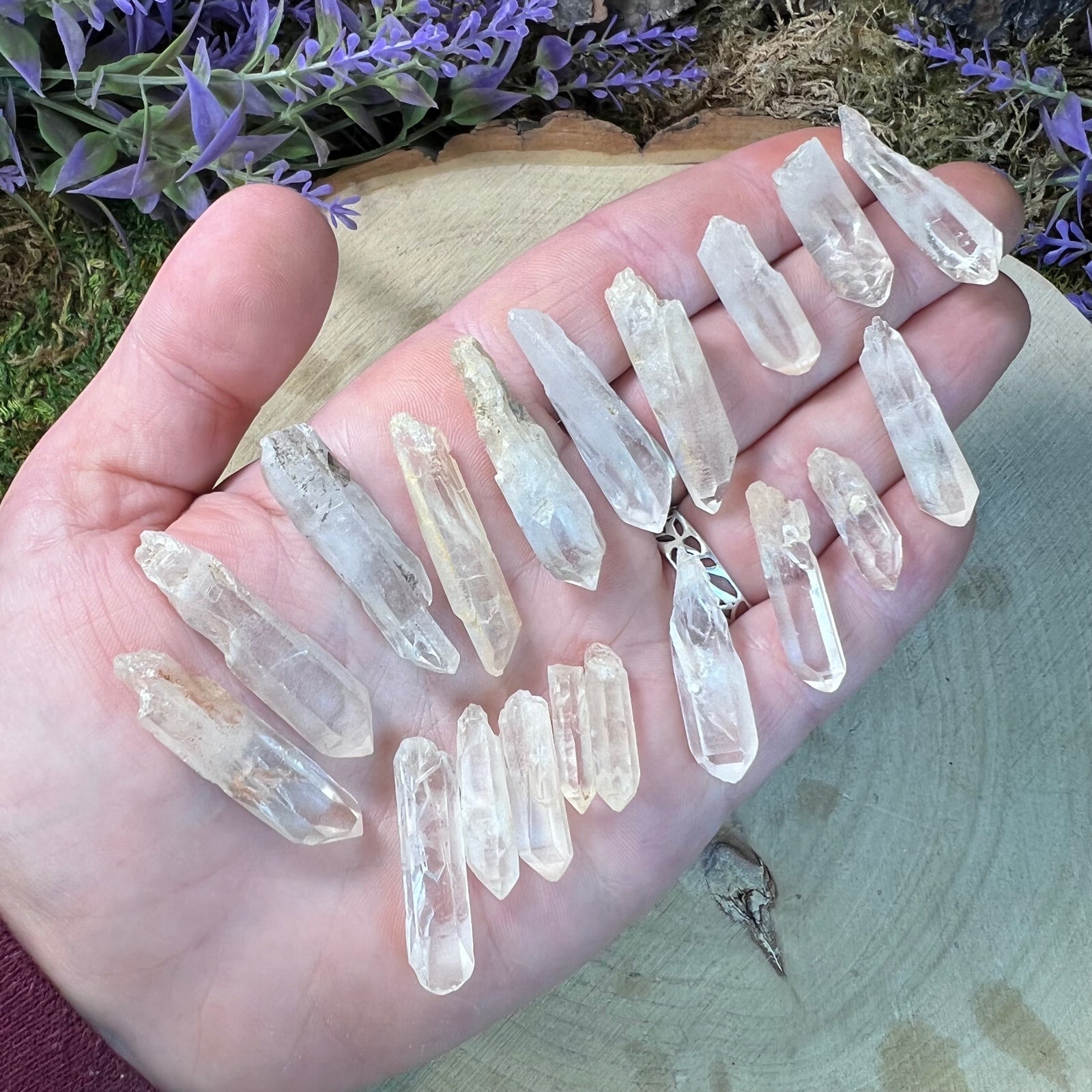 Sale 70pc Assorted crystal points bulk lot ❤️