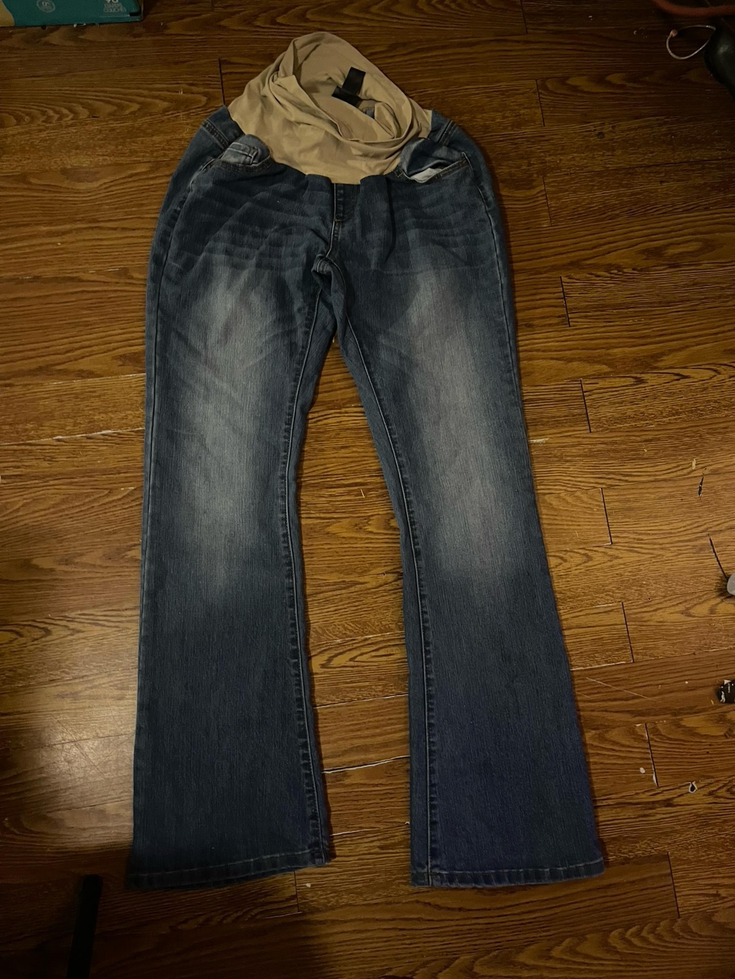 Women’s Maternity Jeans
