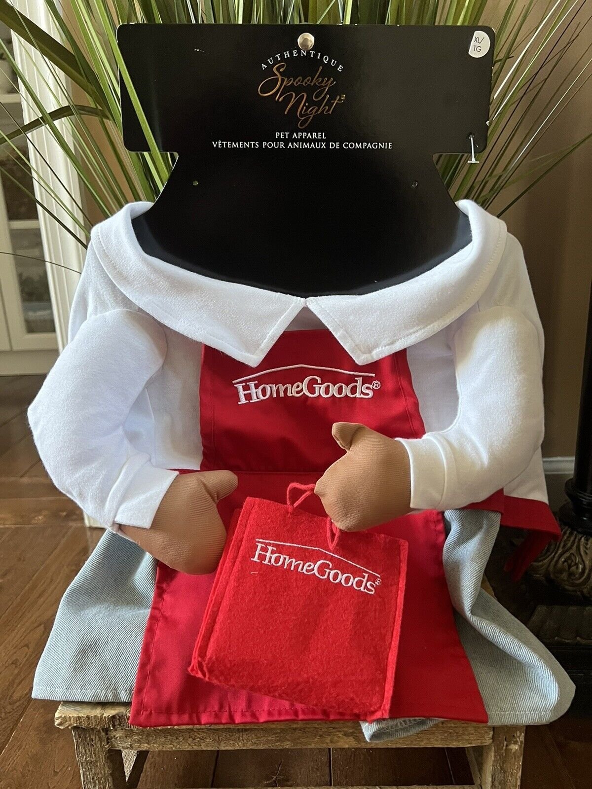 New 2024 EXTRA LARGE Homegoods Shopper Halloween Pet Costume Dog Apparel Spooky