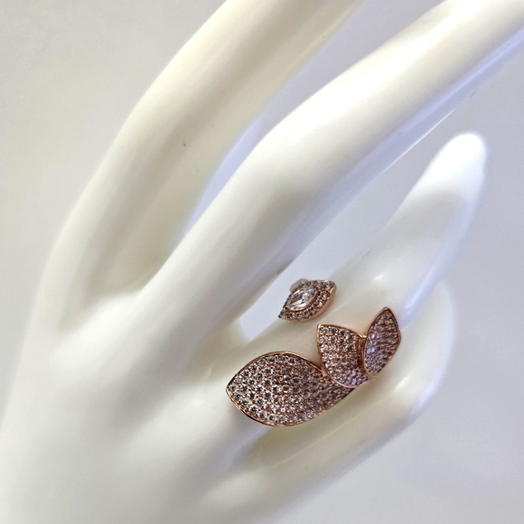 Sterling Silver 925 Gold Ring with Intricate Nature-Inspired Adjustable Ring