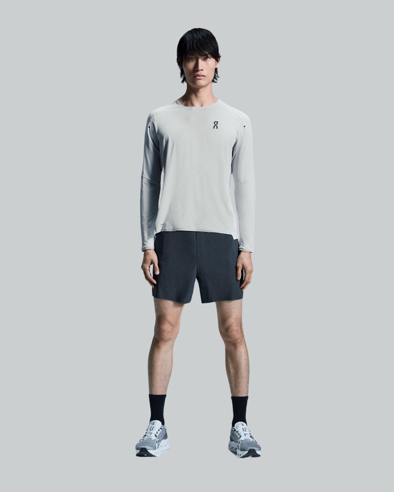 Performance Long-T , Glacier | White size M Mens ! ON ! New ! Sale