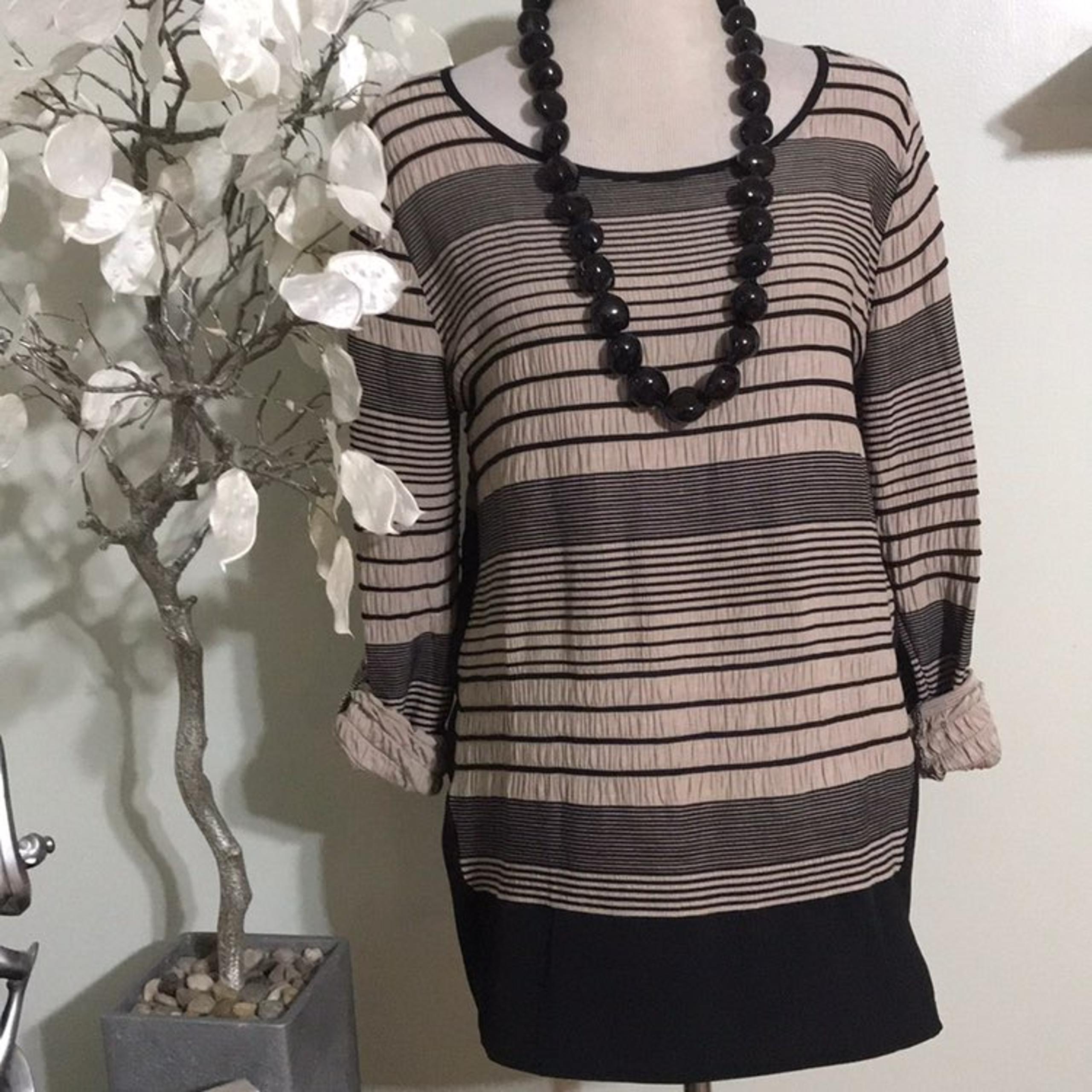 DANA BUCHMAN PULLOVER