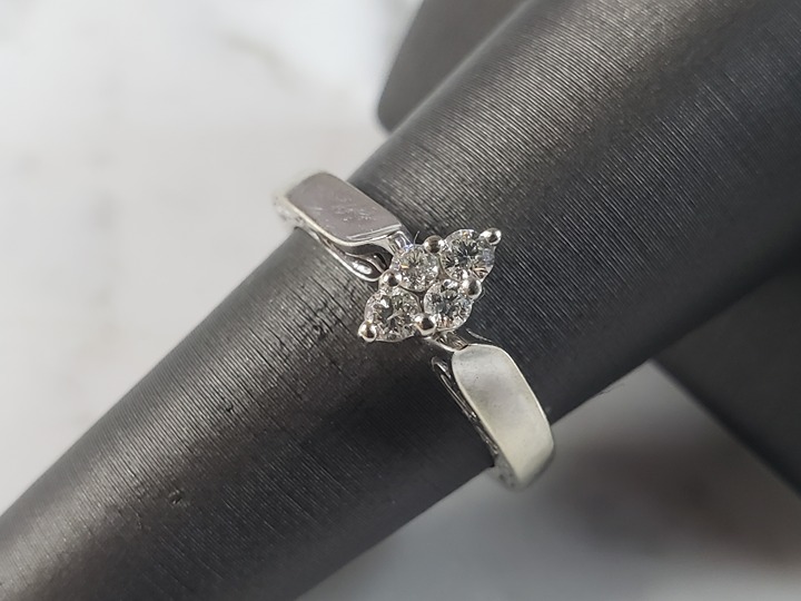 Womens Vintage Estate 10k White Gold Diamond Engagement Ring 2.8g E1099
