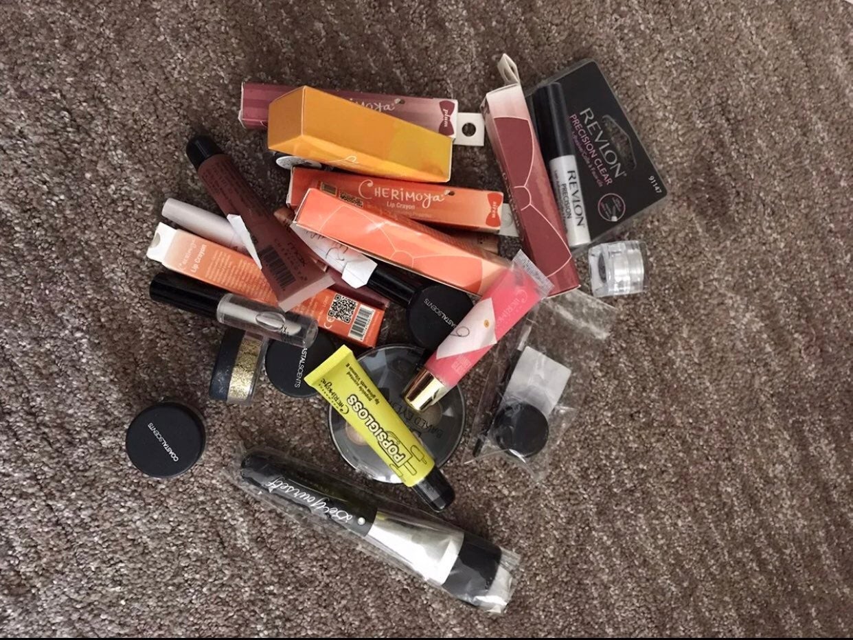 BUNDLE OF 50 Mixed Makeup Assorted Brands and Products