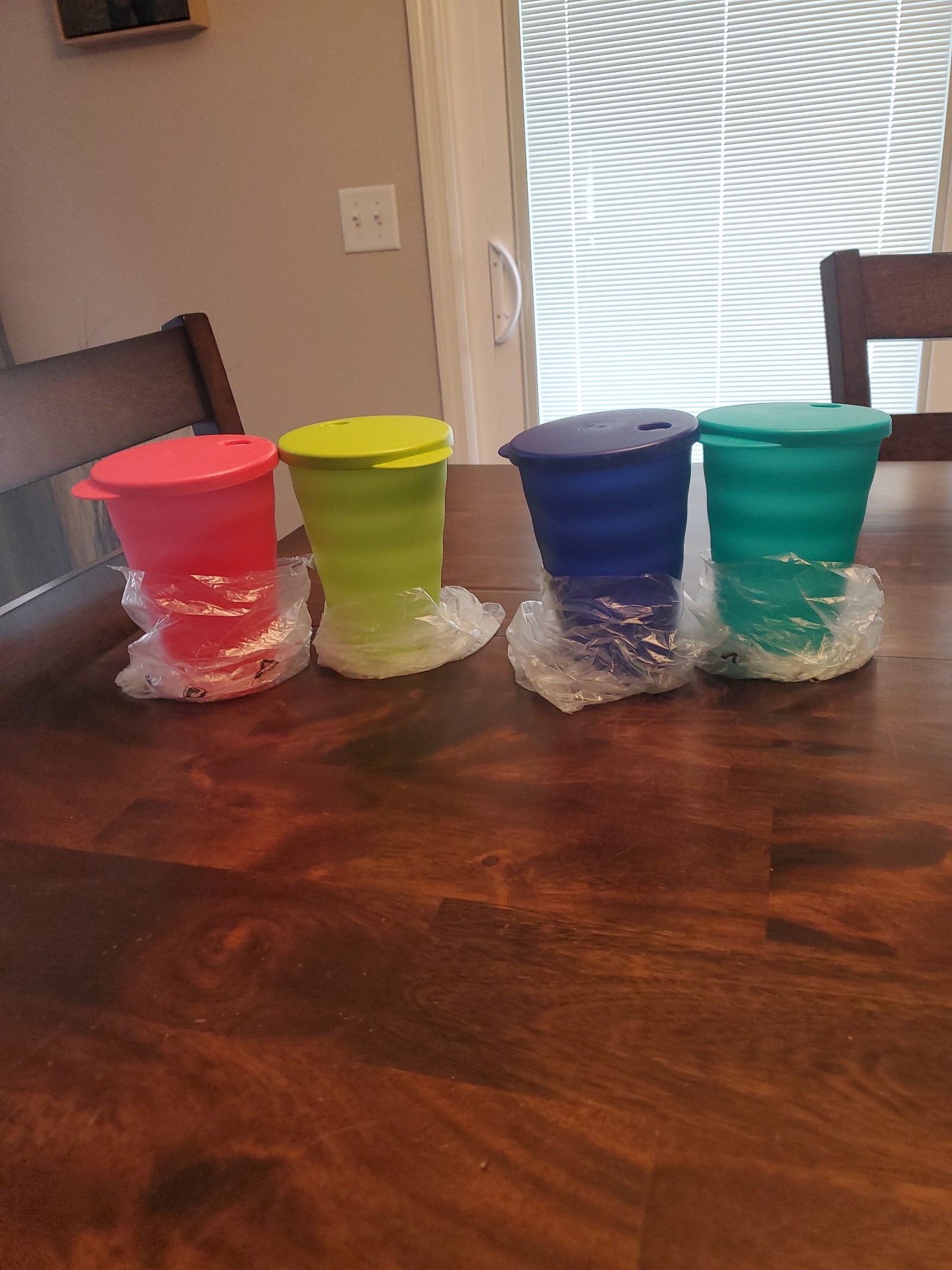 Tupperware dripless tumblers 10oz