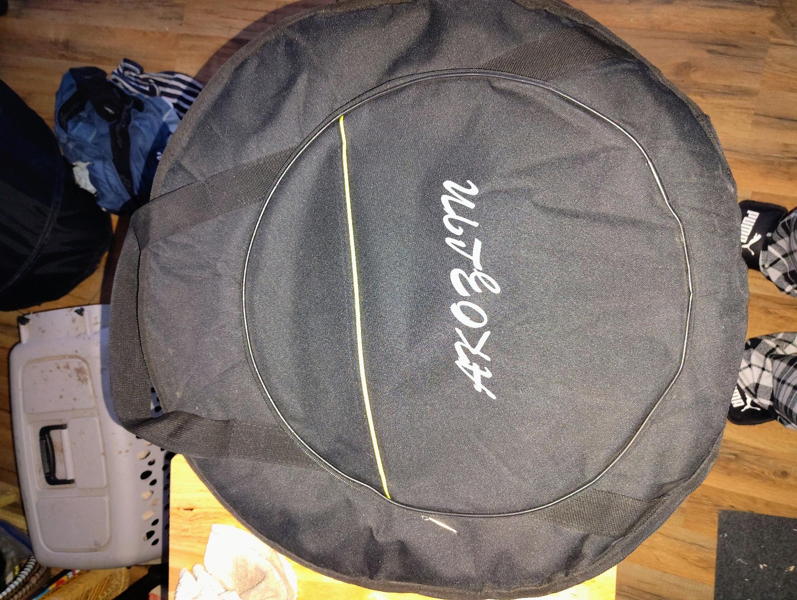 Hi-hats with bags