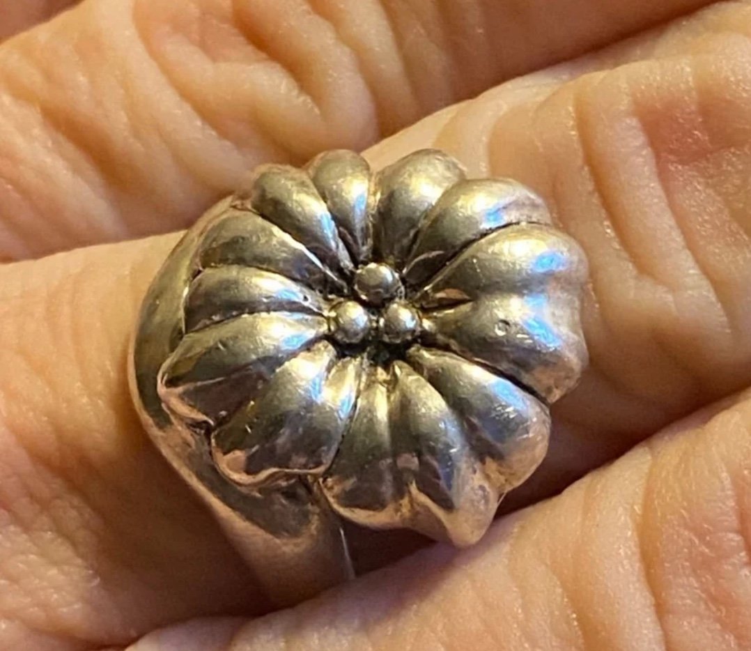 Vintage 1970’s Sterling Huge Poppy Flower Ring 7.90