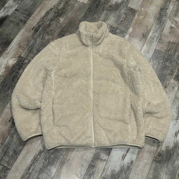 Vintage Y2K Cream Uniqlo Sherpa Fleece Jacket Size Medium