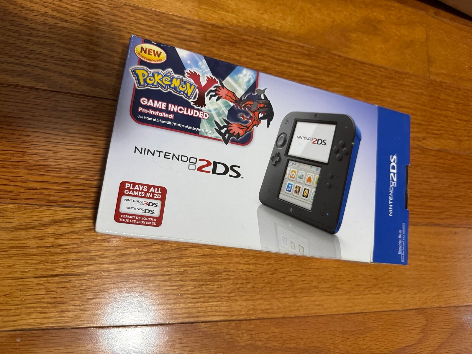 Nintendo 2DS Handheld Gaming System with Pokemon Y (Blue)