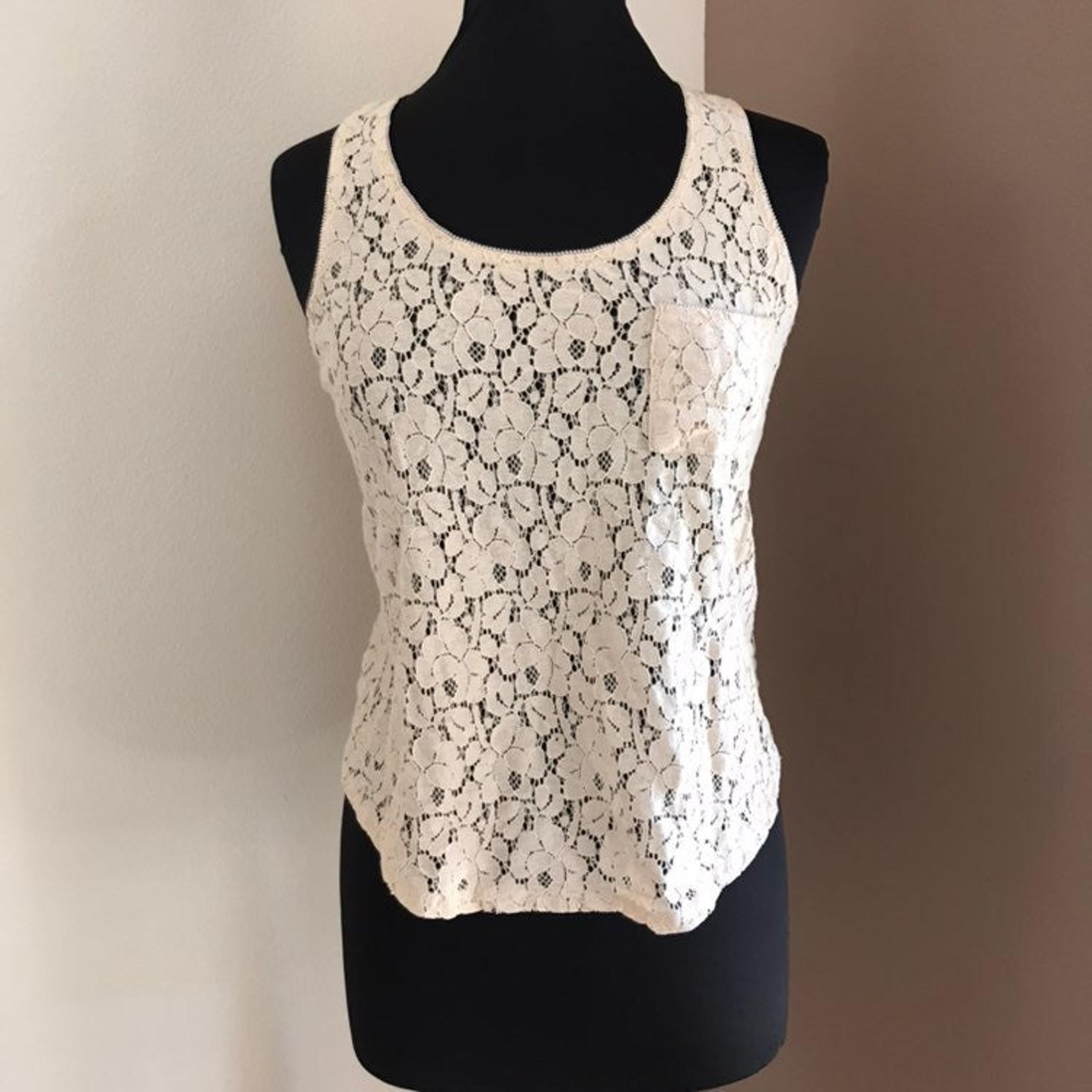 Eyeshadow Lace Tank Top