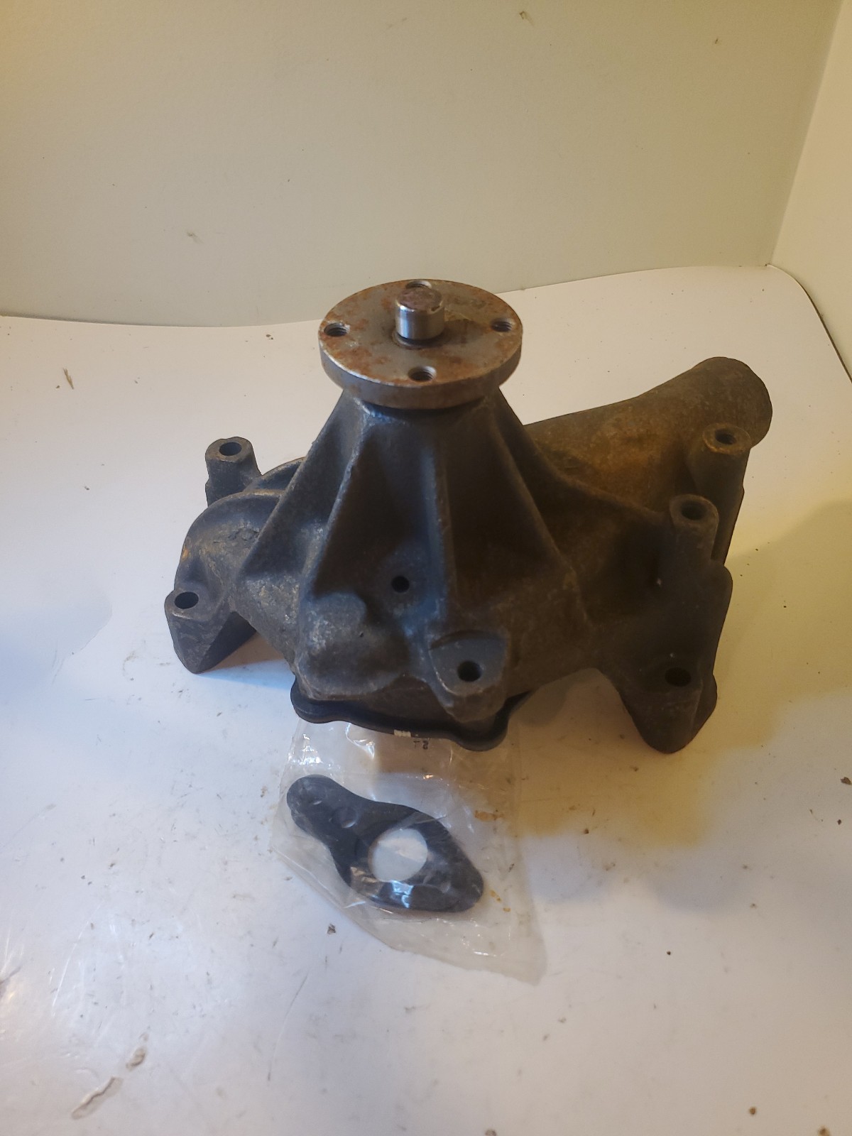 1969-76 CHEVROLET CAMARO V8 350 A-1 CARDONE REMAN WATER PUMP 58-140