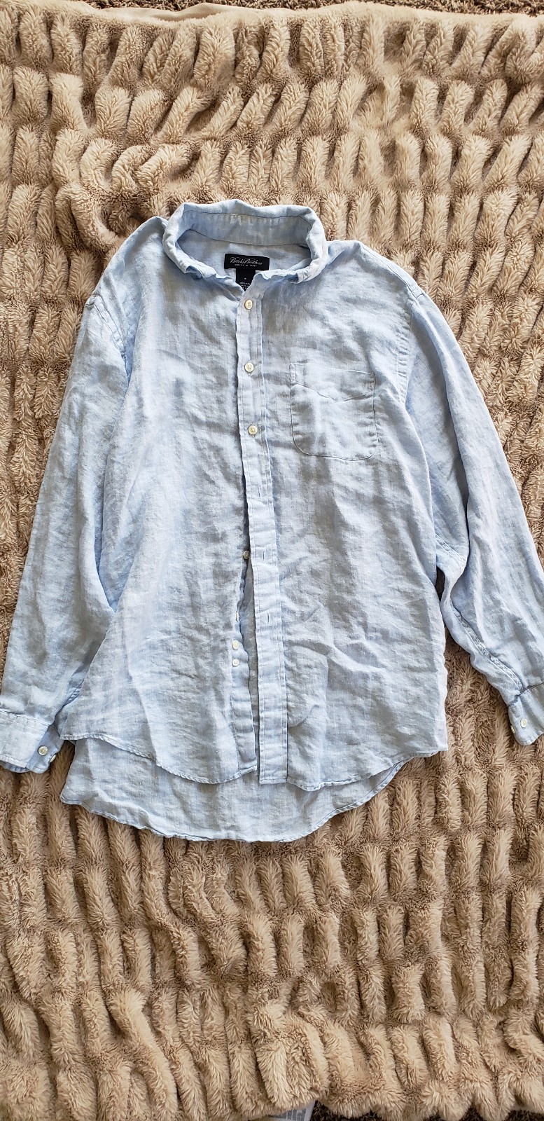 Brooks Brothers size MEDIUM 100% linen woven in italy front button up long slee