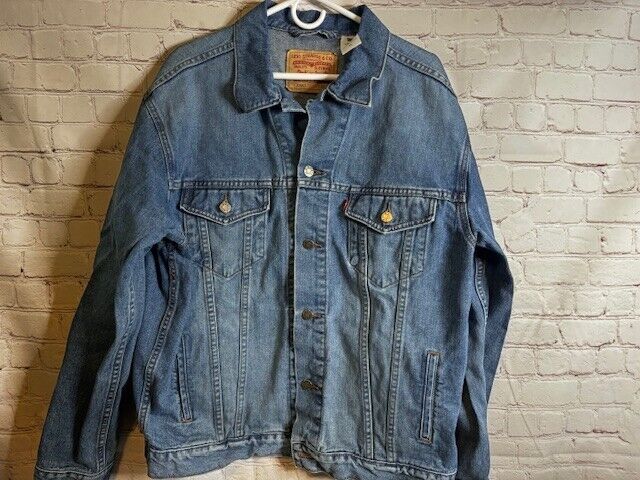 Vintage Y2K Levis Blue Relaxed Trucker Denim Jacket 70507 Size XL