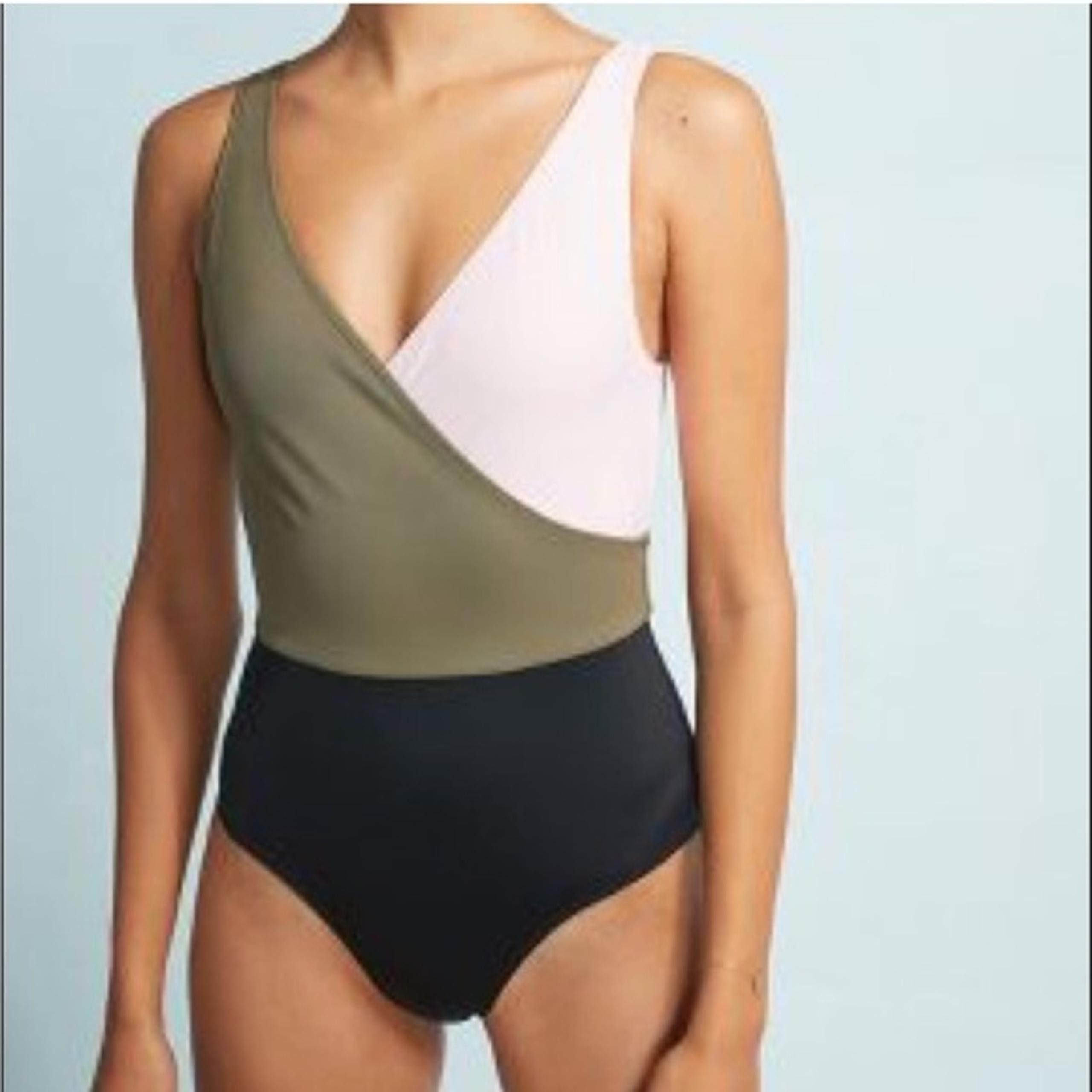 Solid & Striped Ballerina One-Piece Swimsuit Olive, Pink, Black size Medium