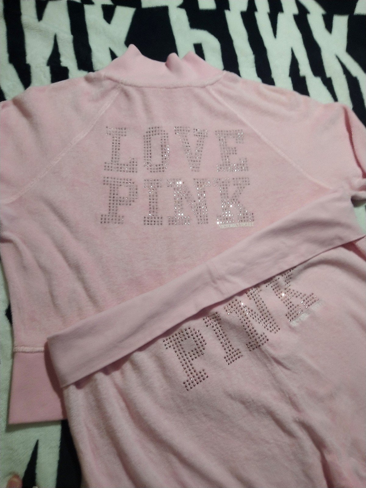 Victoria's Secret Pink Vintage '06 Terry Bling Rhinestone Set. L.