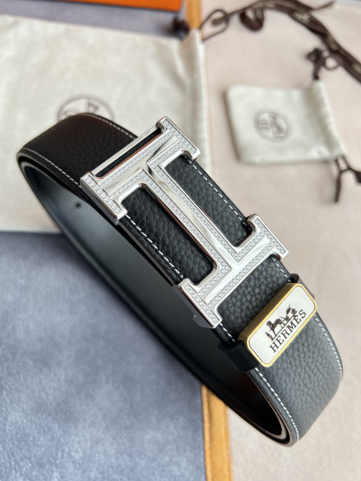 Men's belt