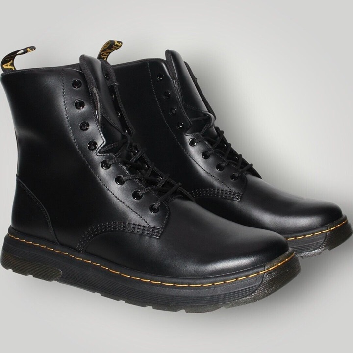Dr. Martens Crewson Classic Pull Up Boots Men's Size 13 Black 31222001