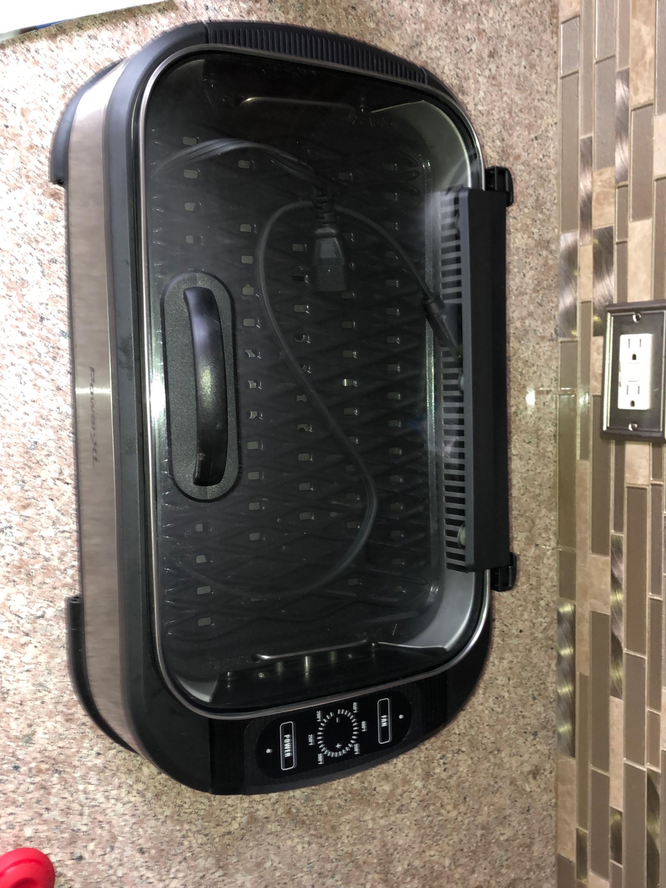 Power XL smokeless grill pro