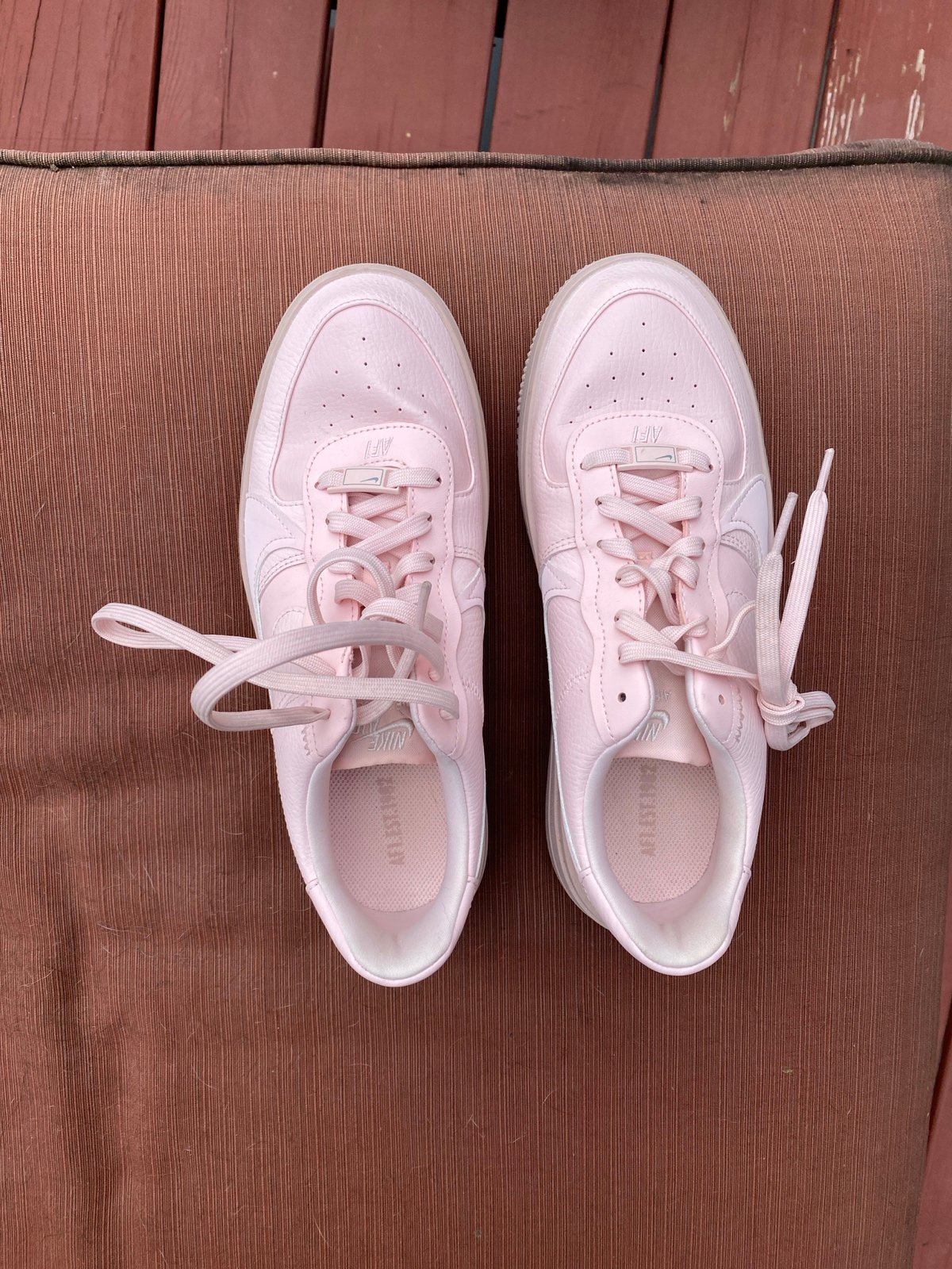 Nike Air Force 1 pink platform shoes size 9.5
