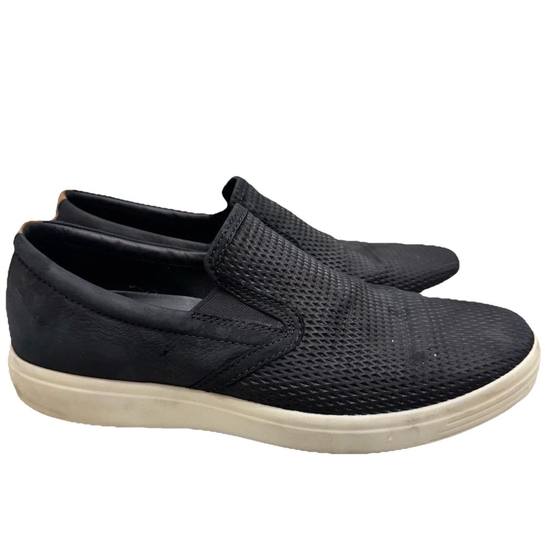 ECCO Sneakers Mens Size 9 Black Slip On Sneakers Shoes Classic Leather