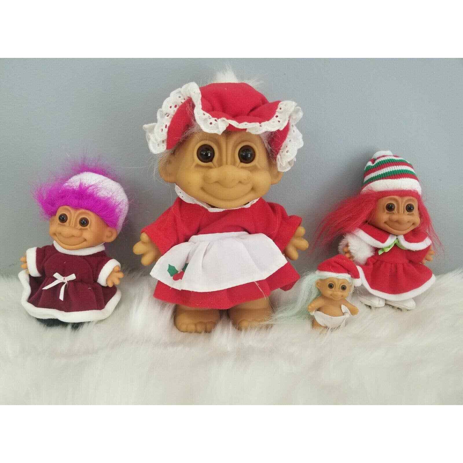 Vintage Russ Christmas Trolls Lot Mrs. Claus baby caroler girl