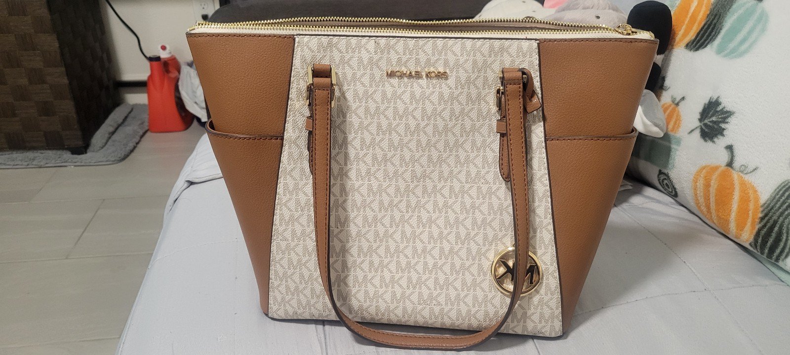 Michael Kors purse new