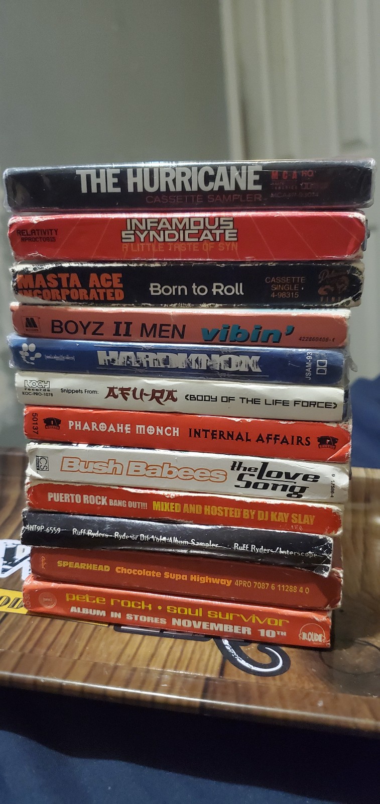 12-Tape Vintage Cassette Collection – Hip-Hop, R&B & Classics (2 New/Sealed)