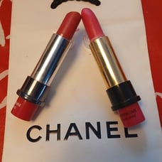 Chanel Rouge a levres Hydrabase 17 PINK SHOCK & 03 SHOCKING Infrarouge lipstick