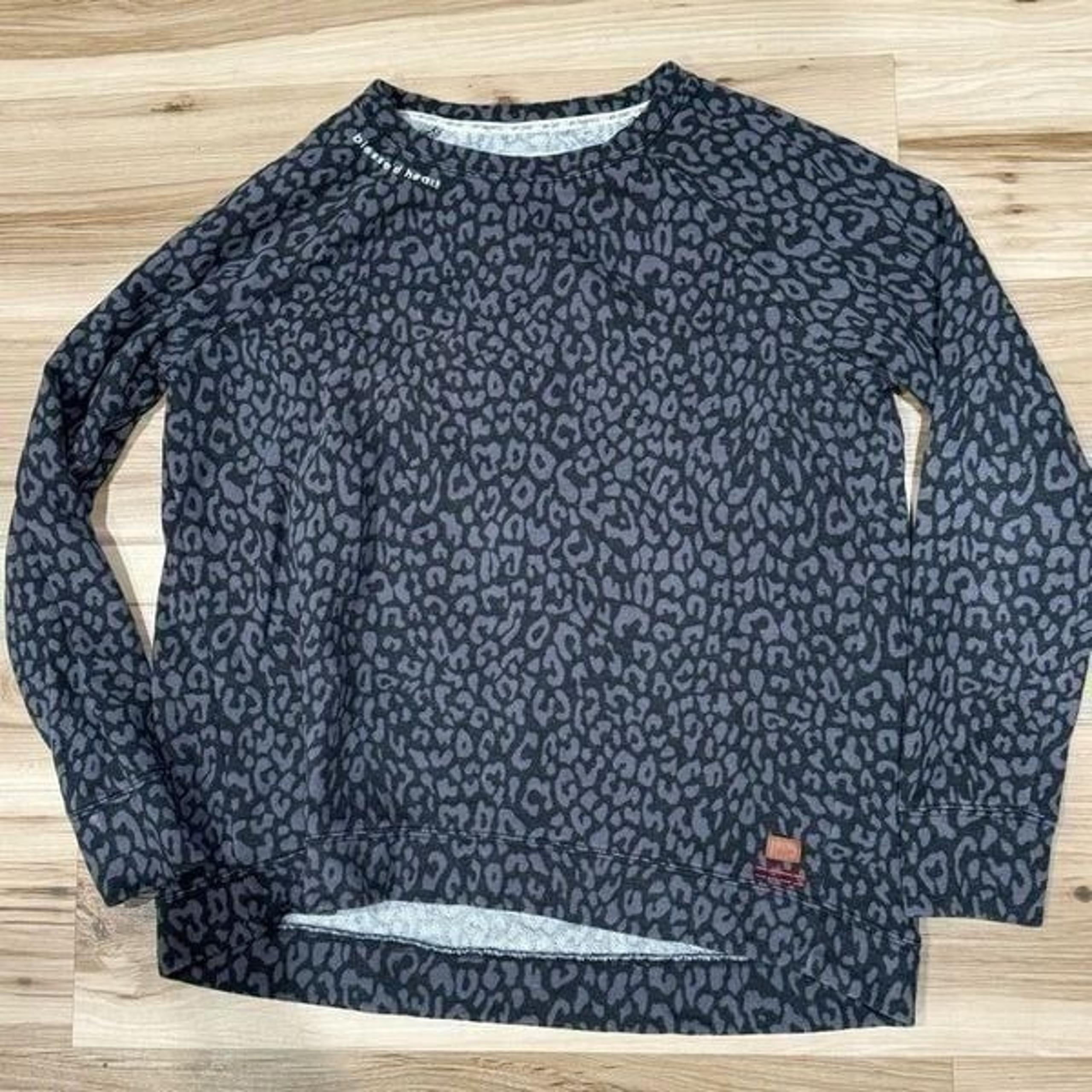 Peace Love World Black Grey Oversized Sweatshirt Women’s Small