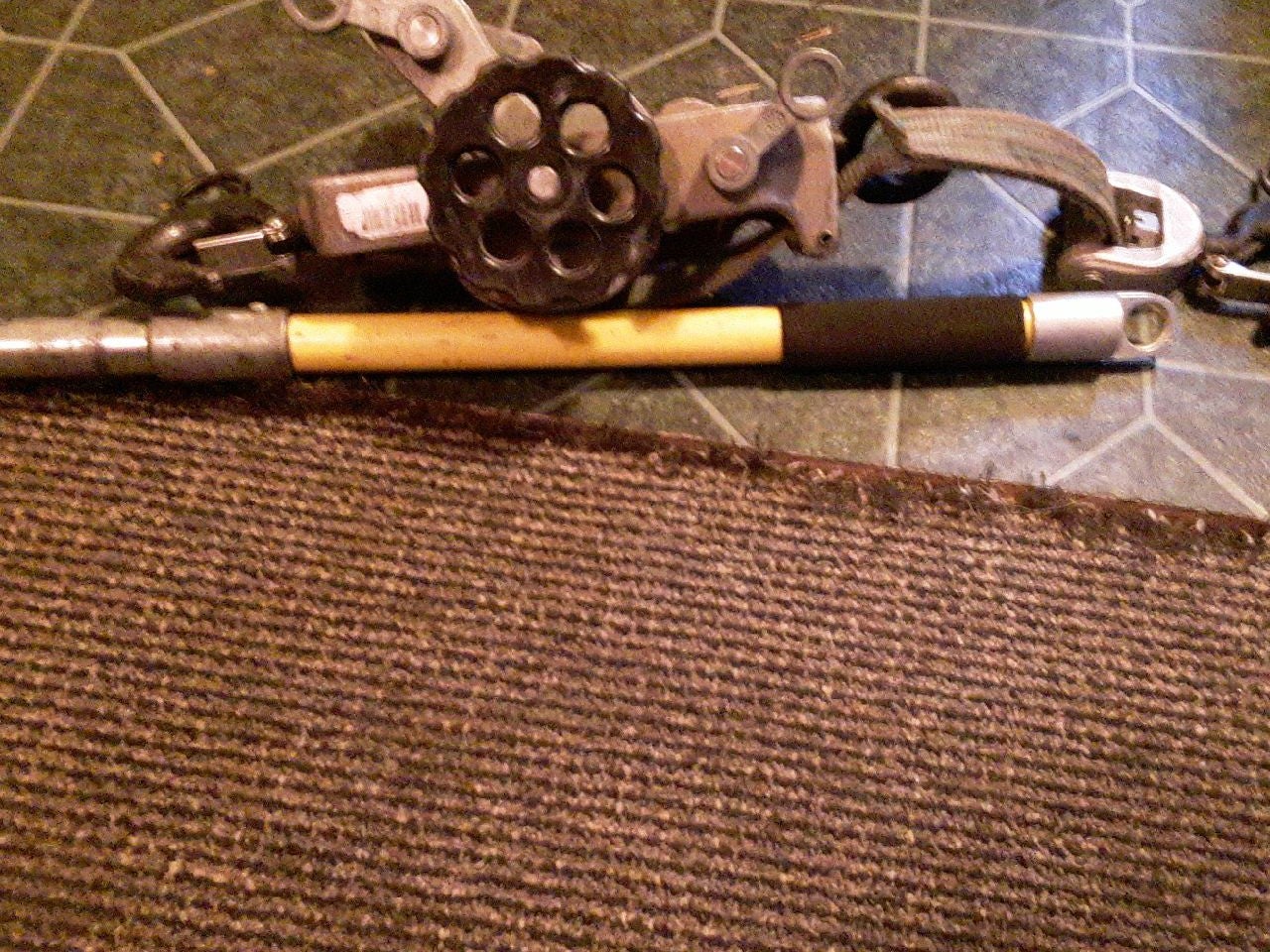 A yellow strap wench model 300 professi