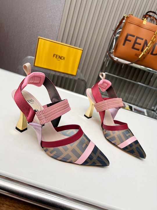 Heels 38