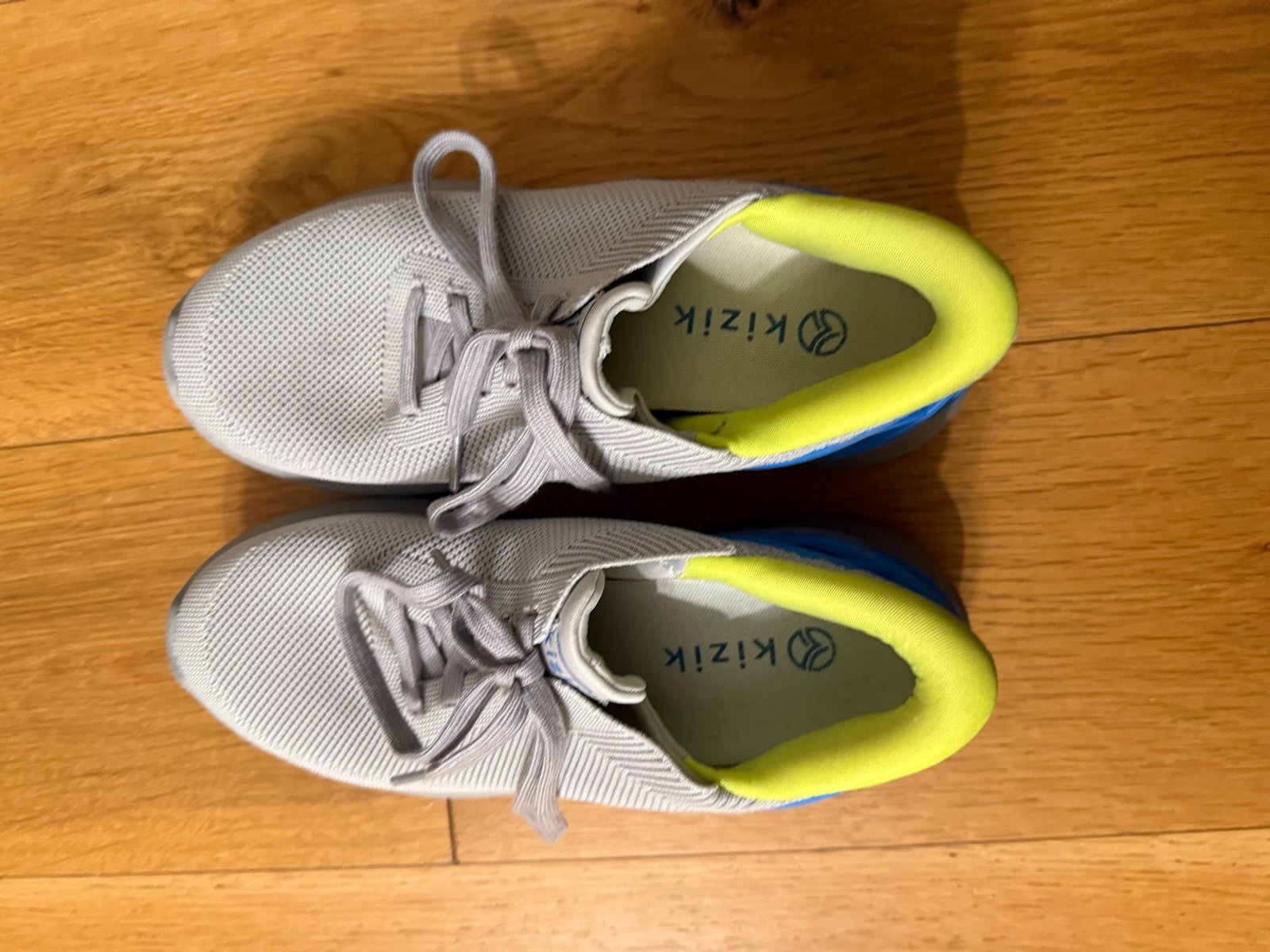 Kizik Slip-on shoes for women