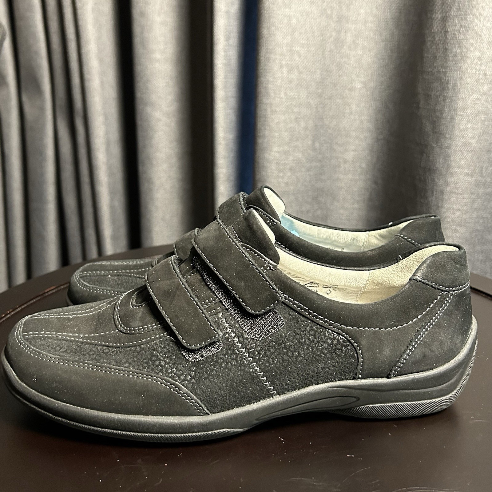 Waldlaufer Proactiv Women s Joy w/ Kya Black Nubuck Comfort Shoes Size 9.5 Wide