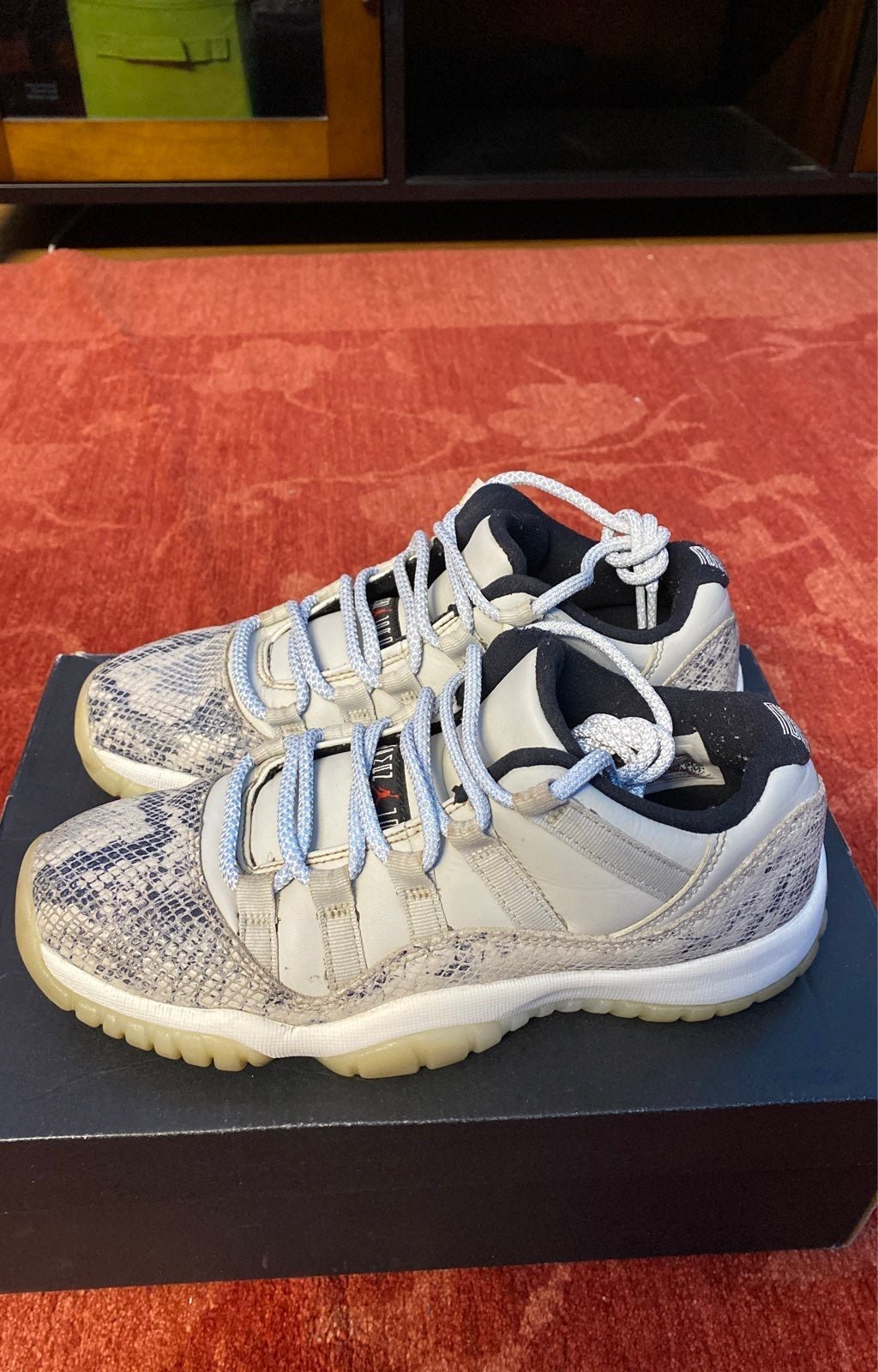 Jordan 11 Retro Low Snake Light Bone (GS)