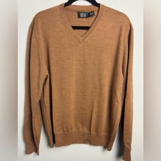 Belford Men 100% Extra fine Merino Wool V-Neck Sweater size Large