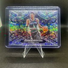 2023-24 Panini Mosaic #238 Victor Wembanyama Variation Fast Break Disco RC Prizm