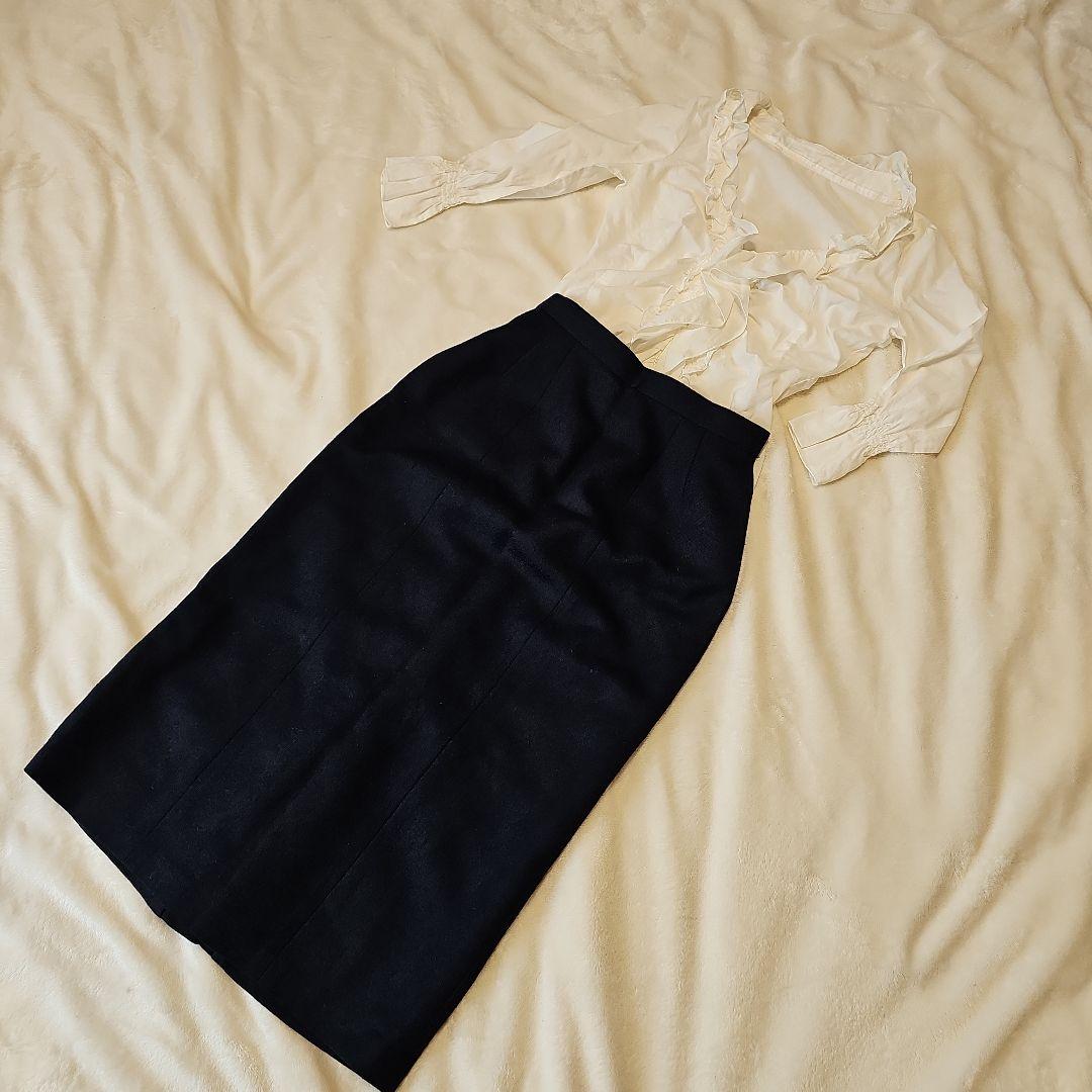 Christian Dior's very lovely navy midi skirt.