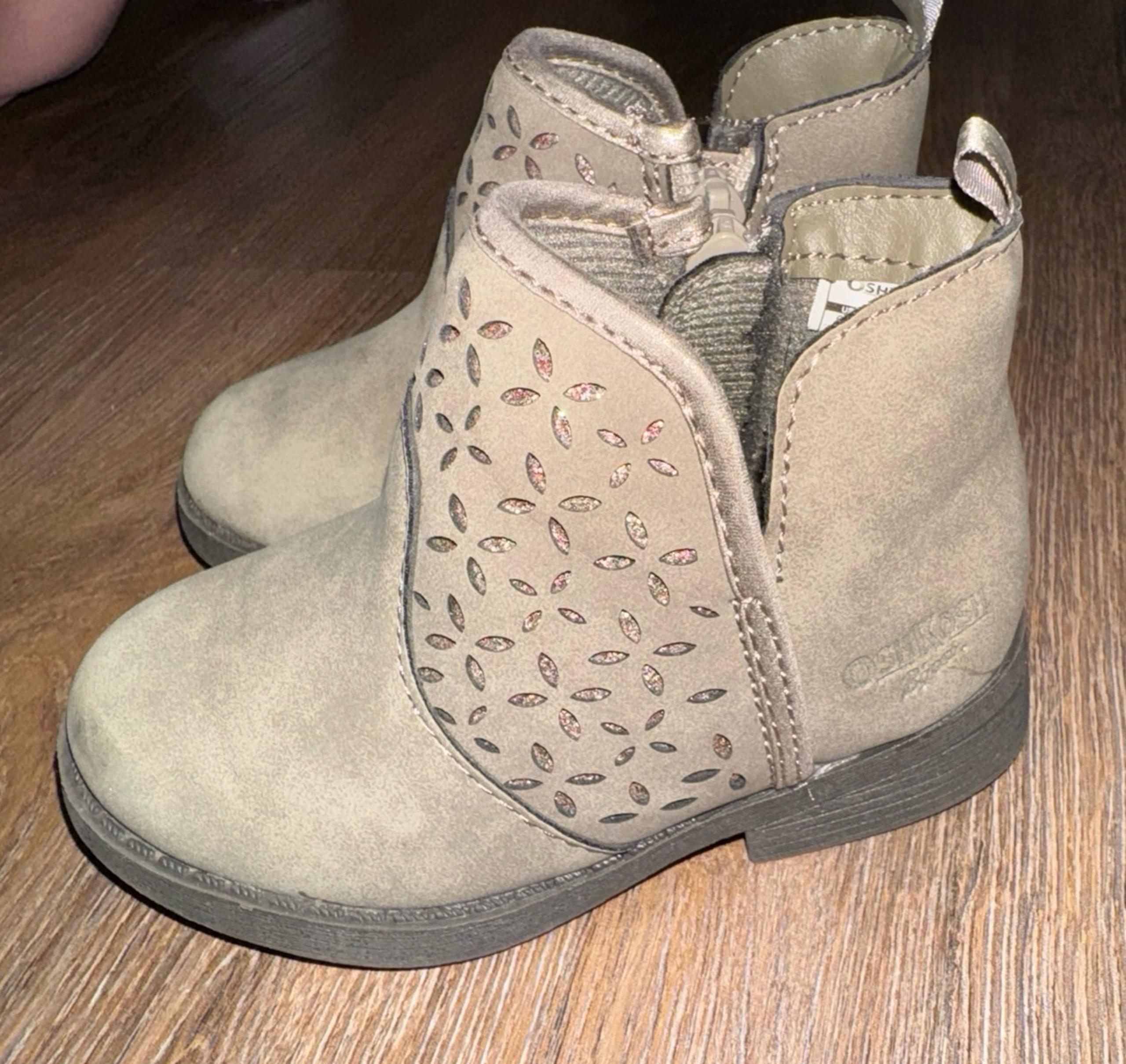 Toddler girl Oshkosh shoes