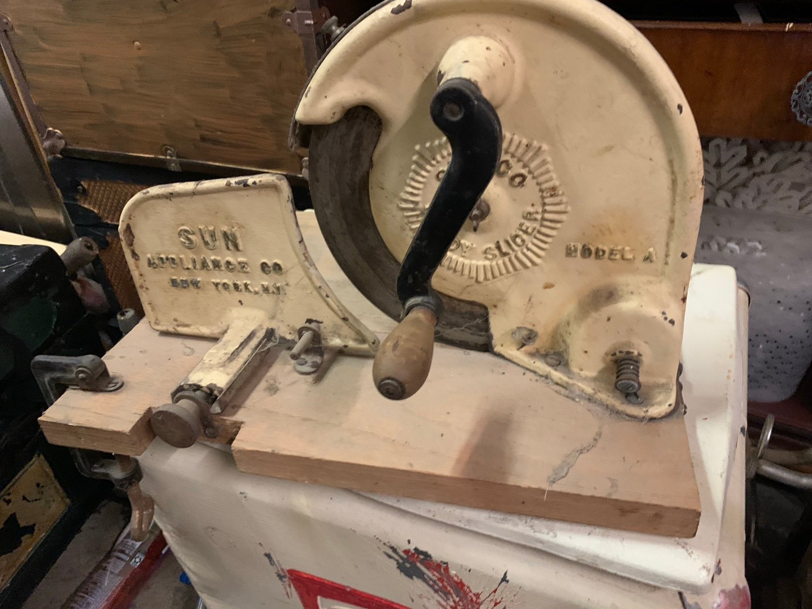 Meat slicer