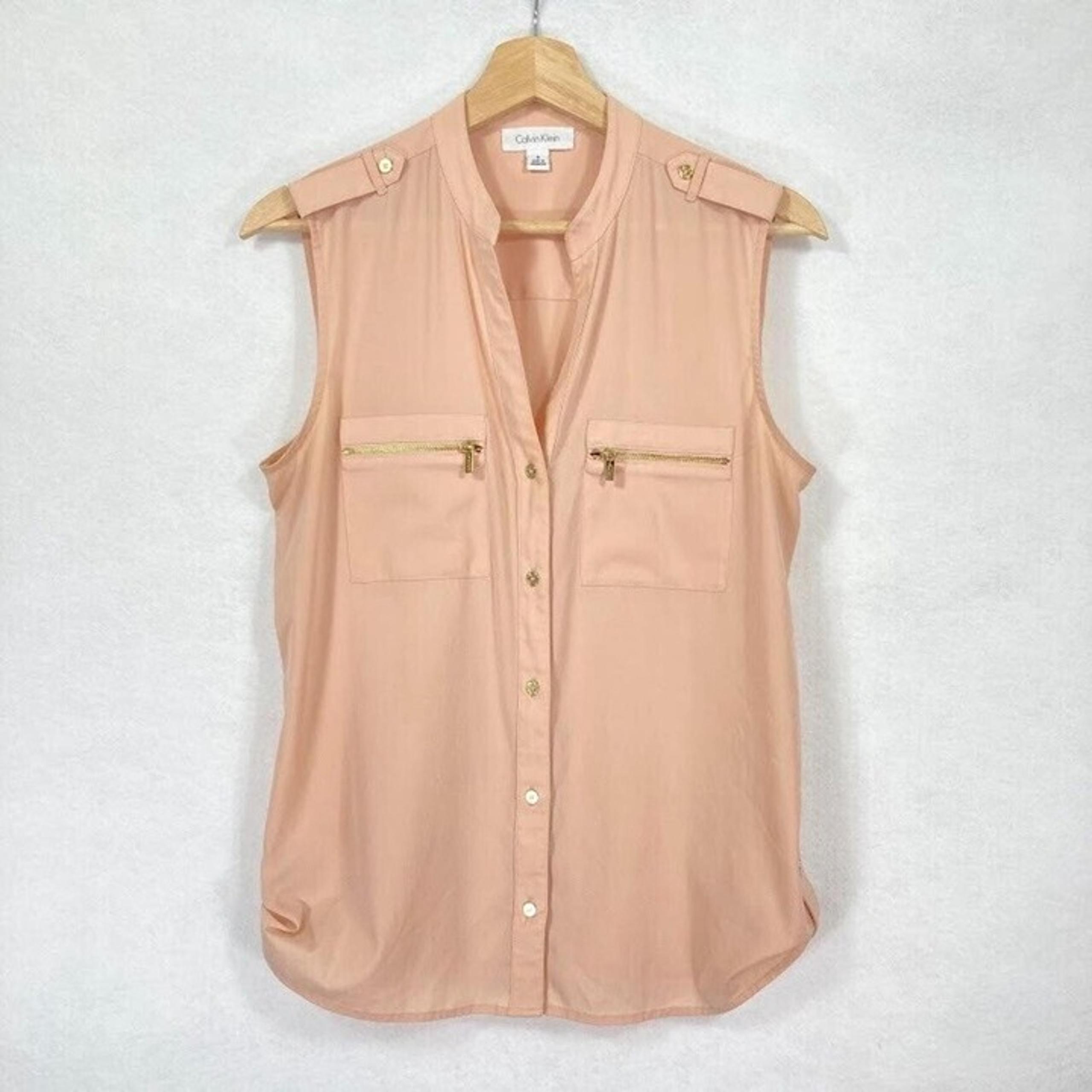 Calvin Klein Sleeveless Button Down Shirt Feminine Deep V-Neck Preppy Summer S