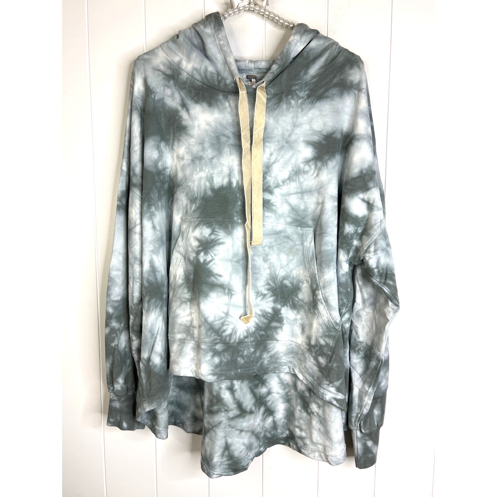 Young Fabulous and Broke Blue Tie Dye Hoodie with Hi/Low Hem