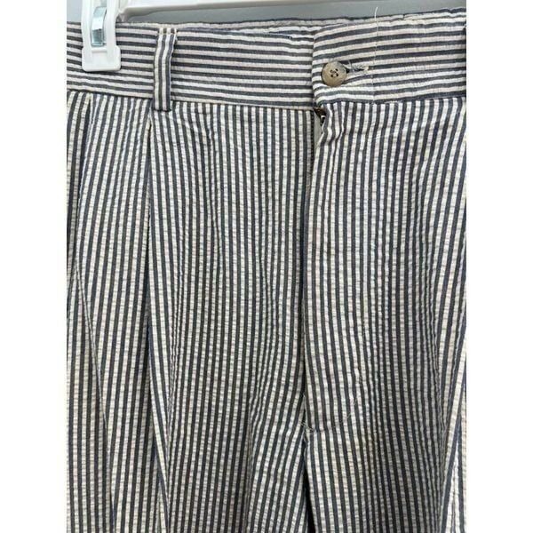 Men's size 36 waist seersucker pants