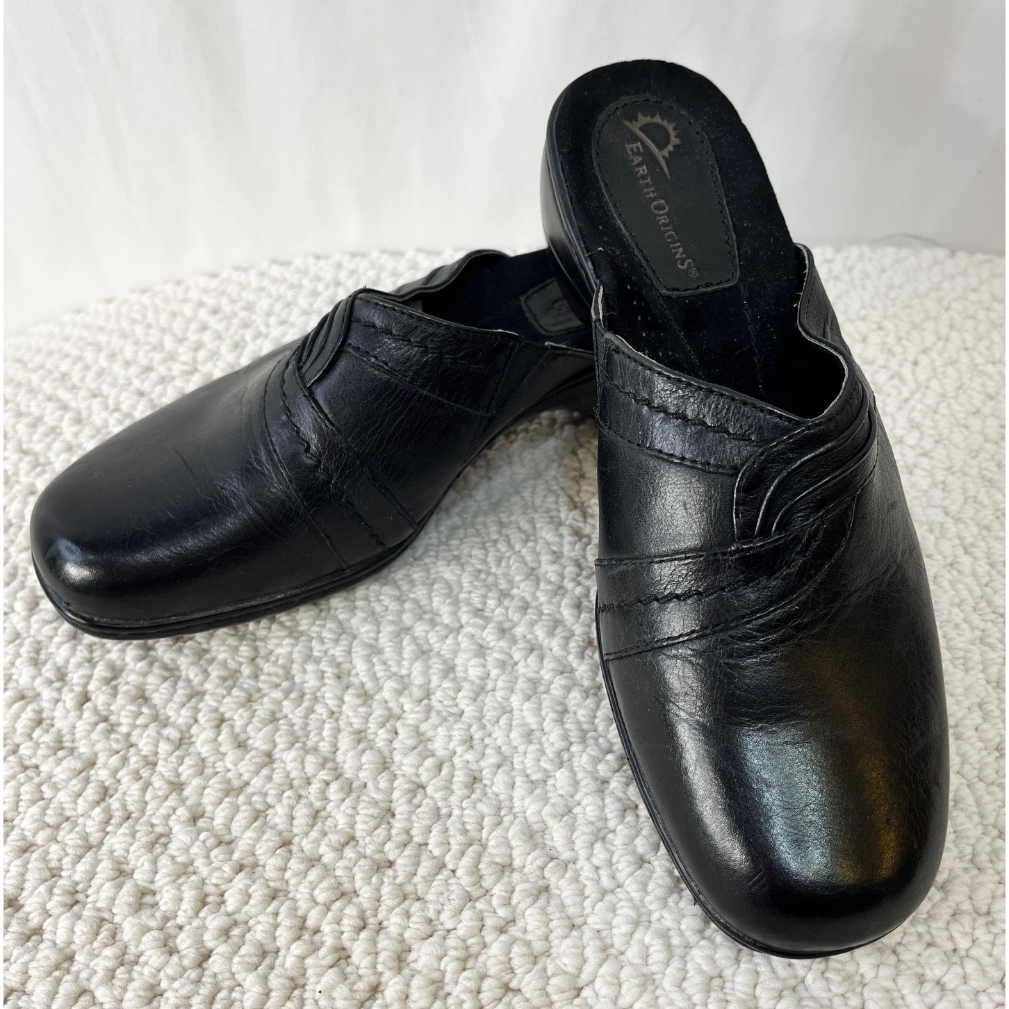Earth Origins Peggy Slip-On Mule Women's US 6.5 Medium Black Leather 2 Heel