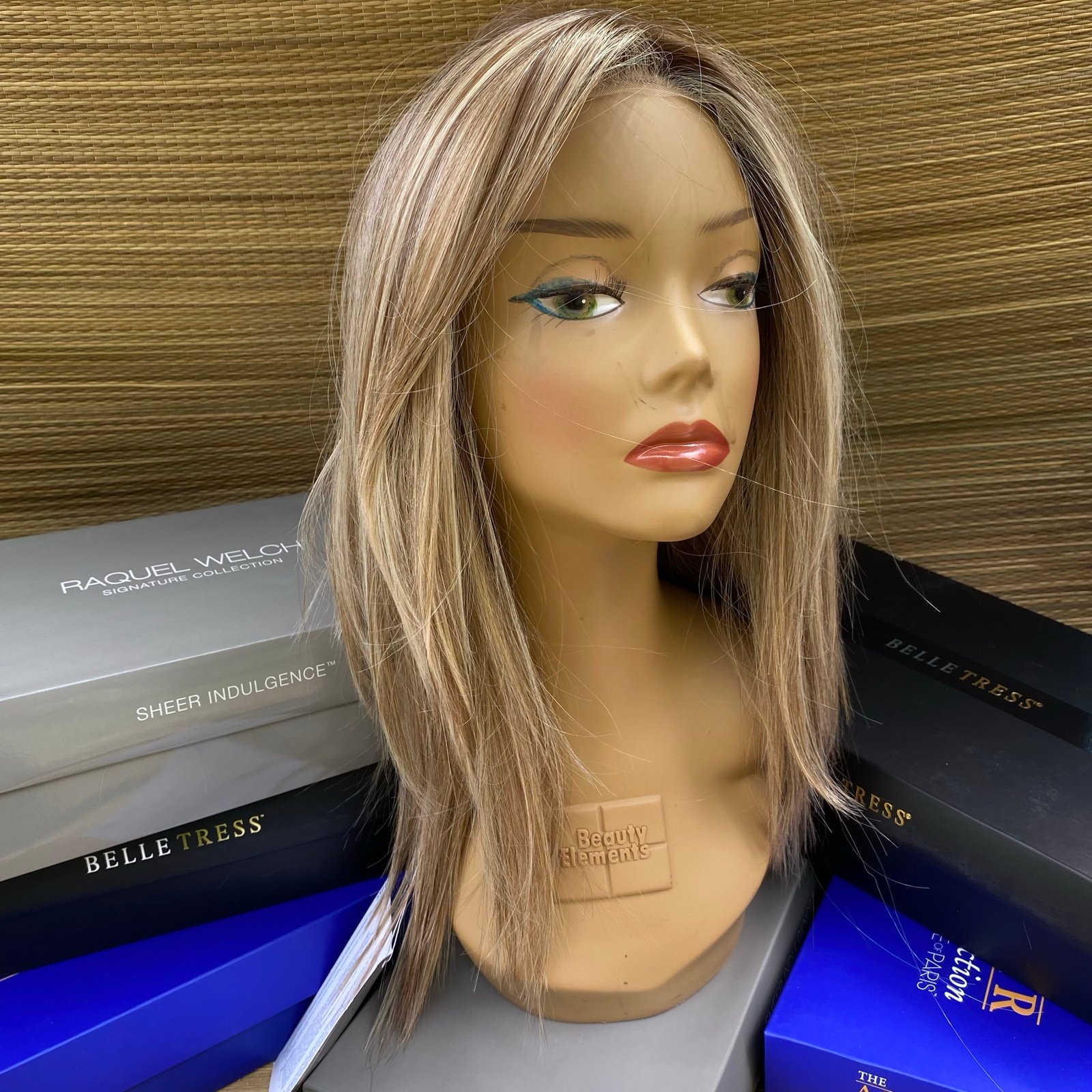 Raquel Welch Wig Well Played Shaded Sand Long Blonde Face Framing Layers