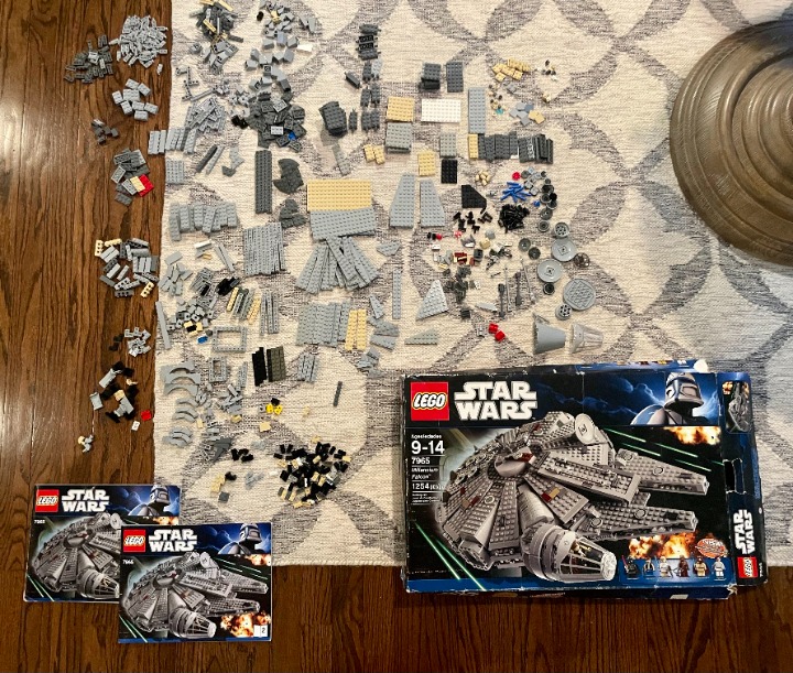 LEGO Star Wars: Millennium Falcon Set 7965